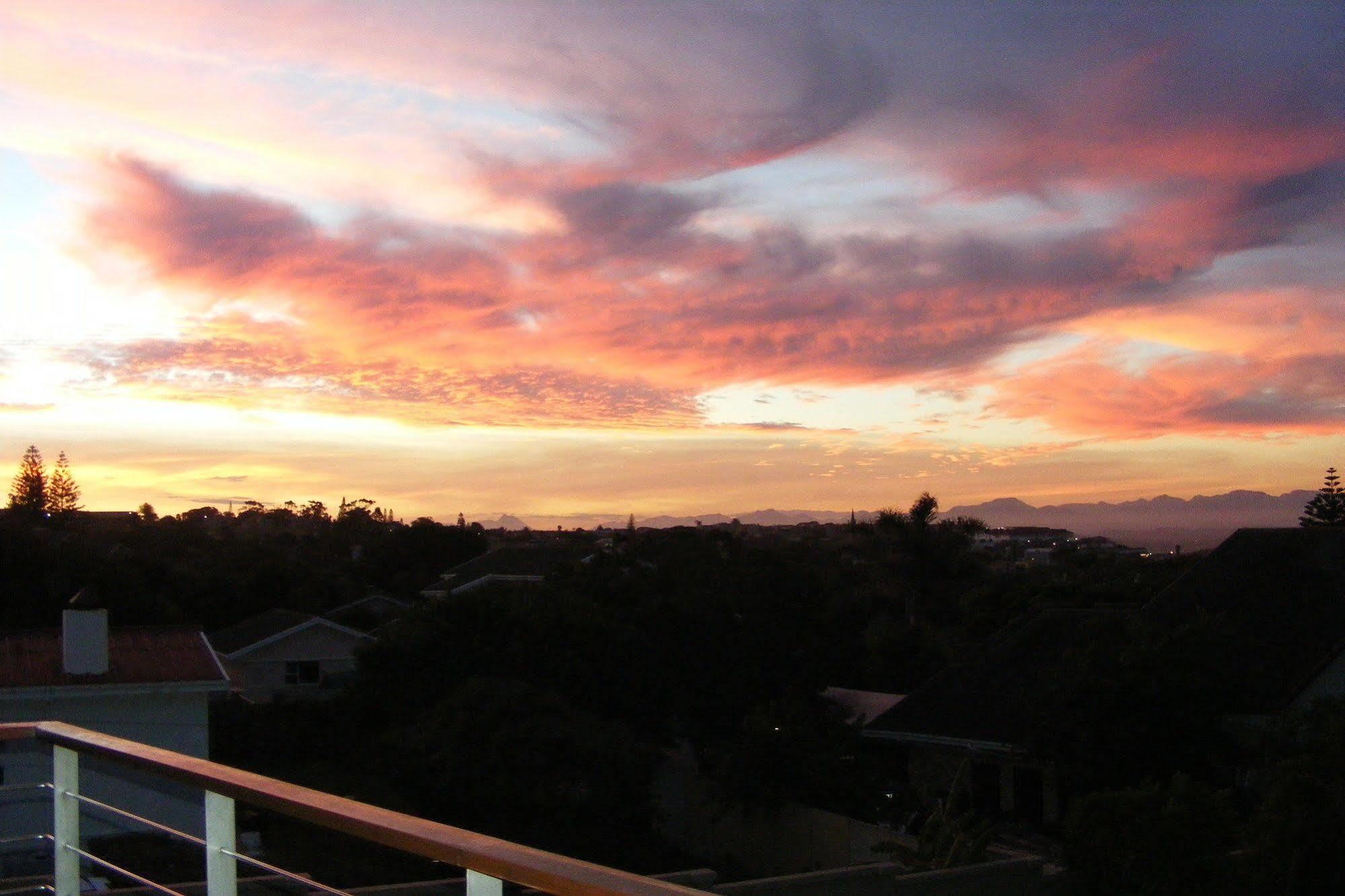 Linkside 2 Self-Catering Hotel Mossel Bay Ngoại thất bức ảnh