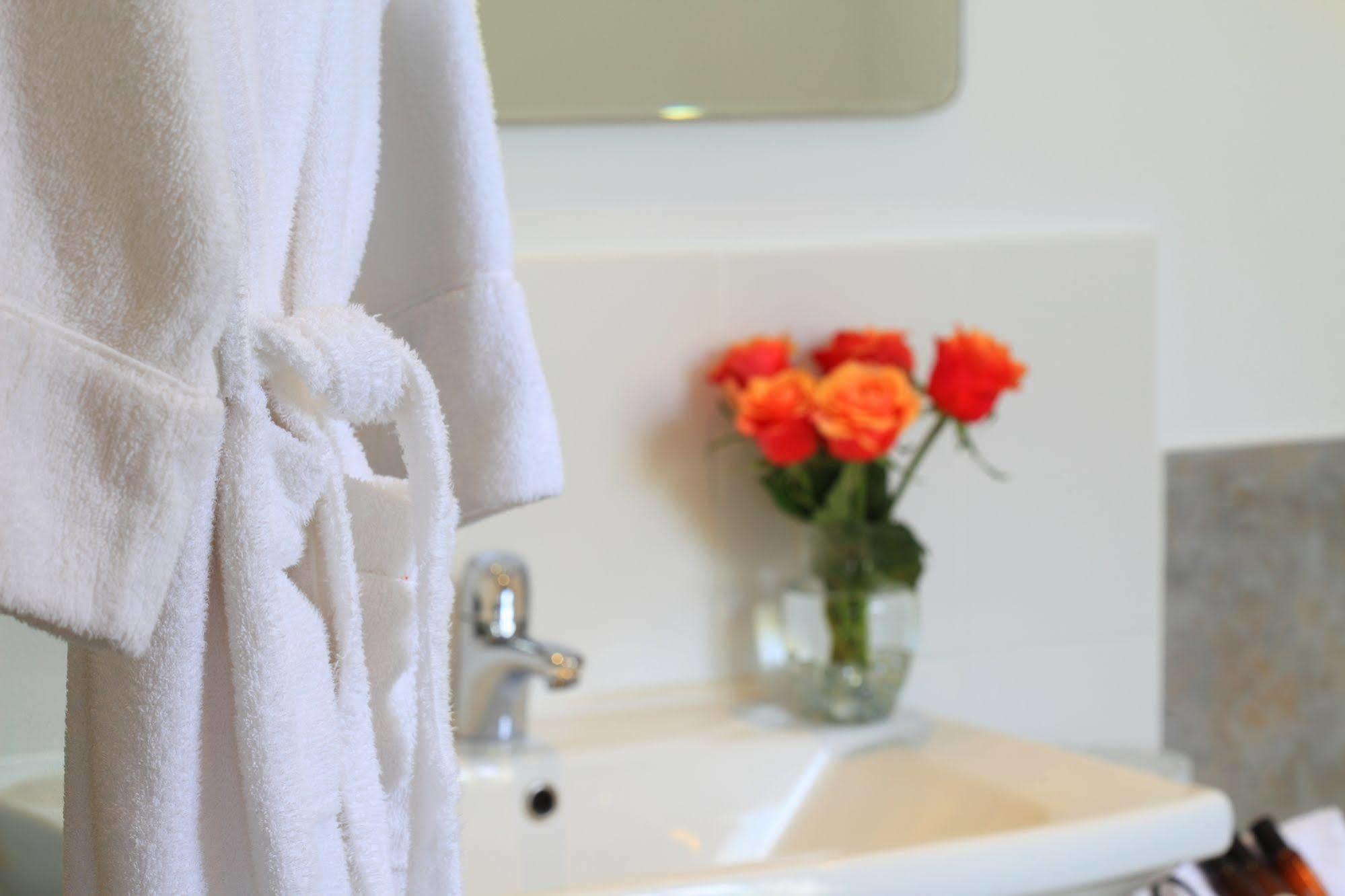 Linkside 2 Self-Catering Hotel Mossel Bay Ngoại thất bức ảnh